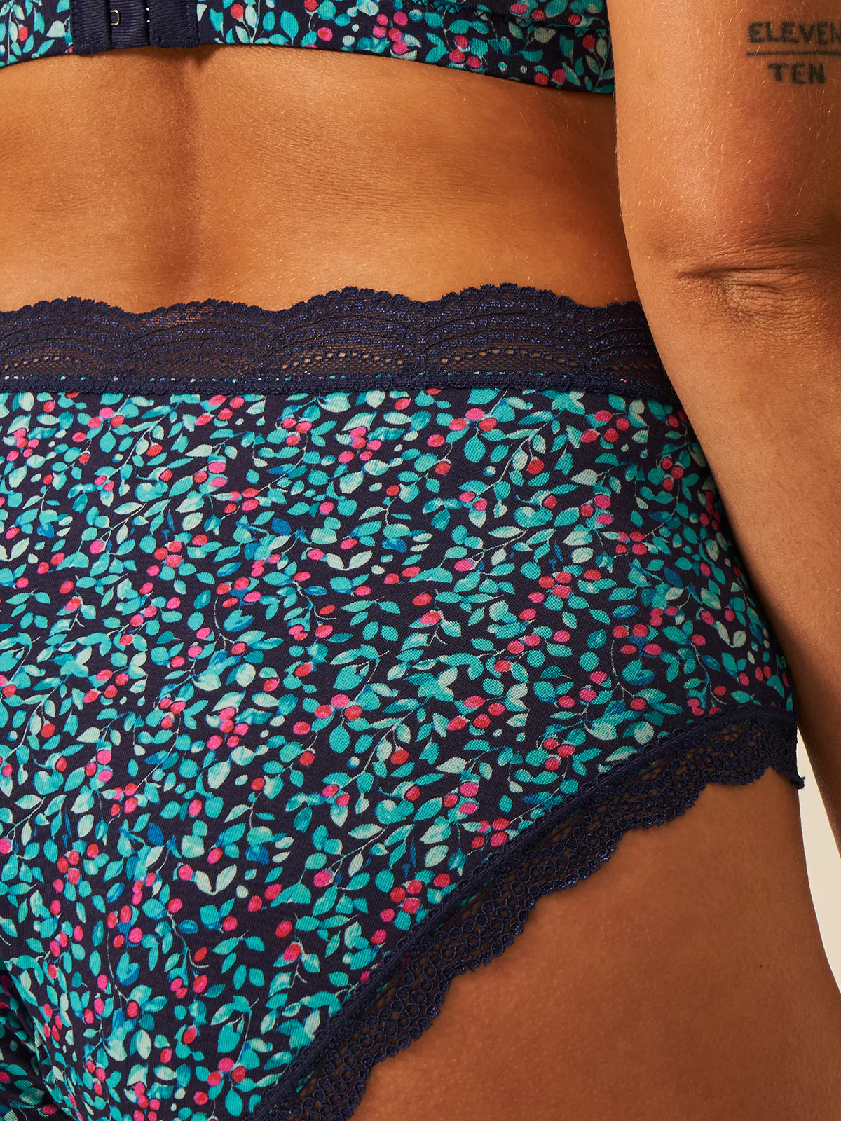 High Rise Knicker - Winter Berry - Image 6